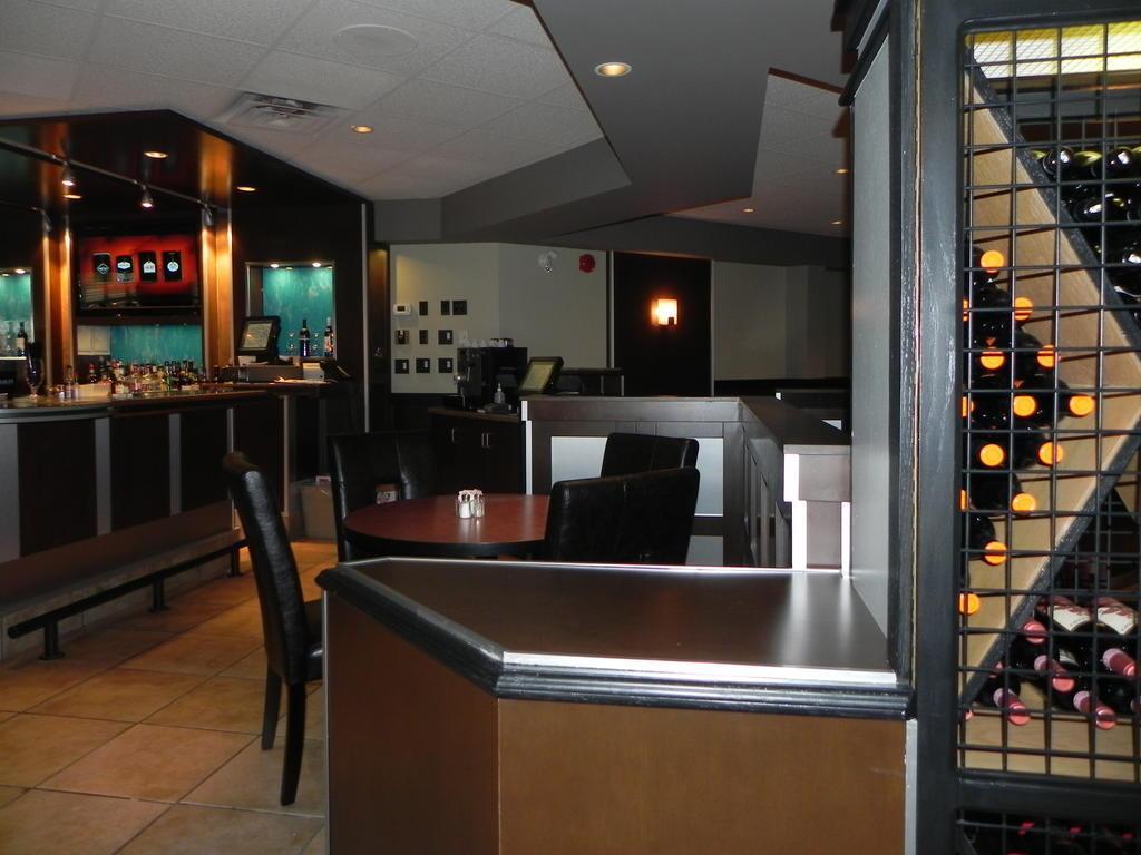 Quality Inn & Suites Bay Front Sault Ste. Marie Eksteriør bilde