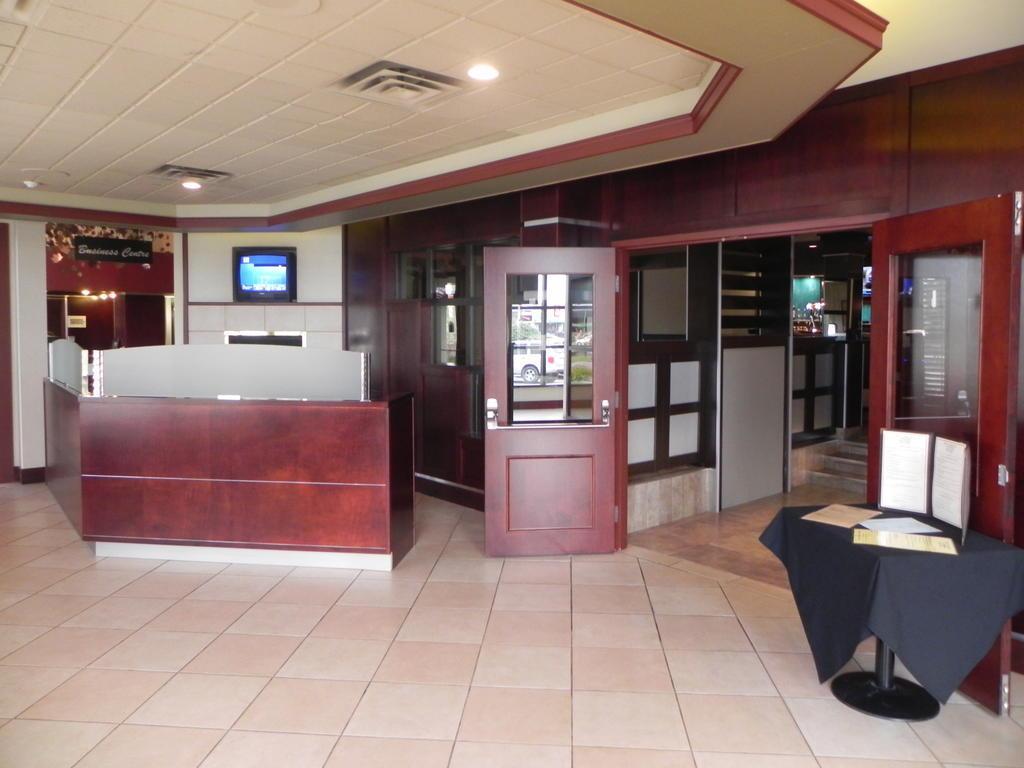 Quality Inn & Suites Bay Front Sault Ste. Marie Eksteriør bilde