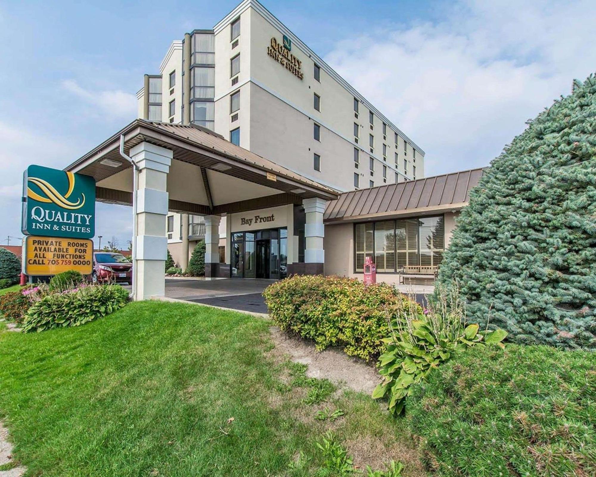 Quality Inn & Suites Bay Front Sault Ste. Marie Eksteriør bilde