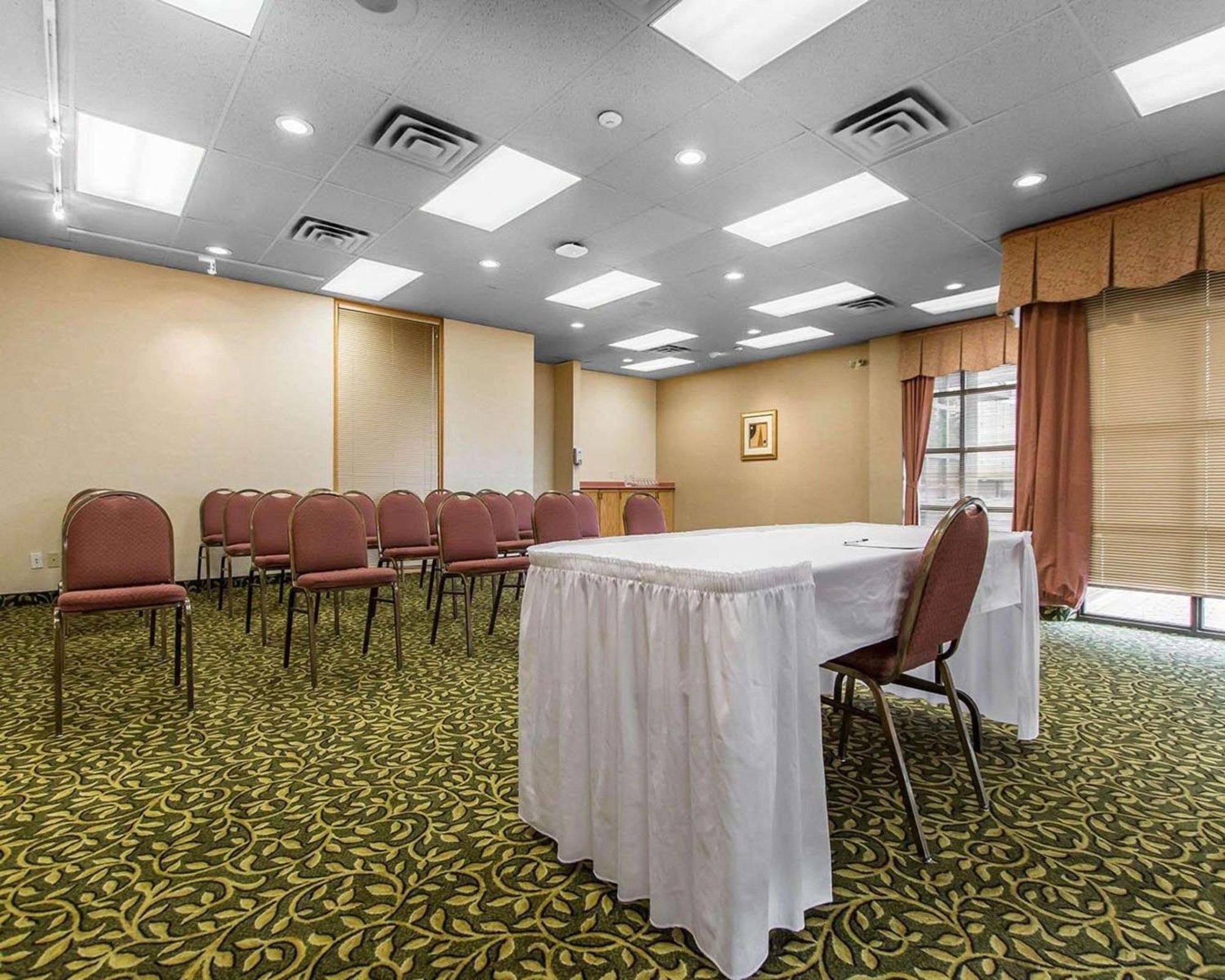 Quality Inn & Suites Bay Front Sault Ste. Marie Eksteriør bilde