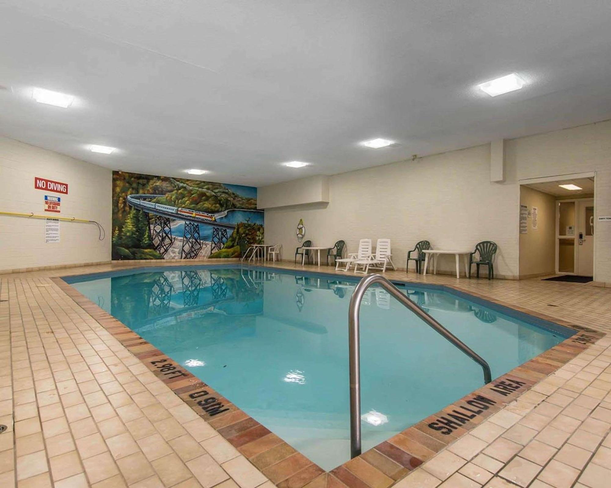 Quality Inn & Suites Bay Front Sault Ste. Marie Eksteriør bilde