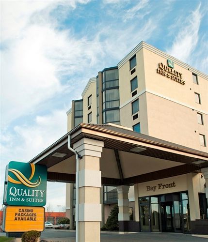 Quality Inn & Suites Bay Front Sault Ste. Marie Eksteriør bilde
