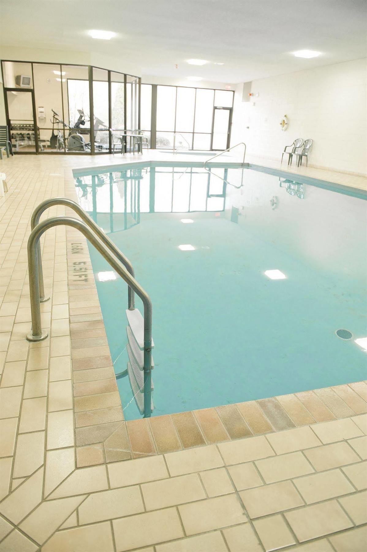Quality Inn & Suites Bay Front Sault Ste. Marie Eksteriør bilde